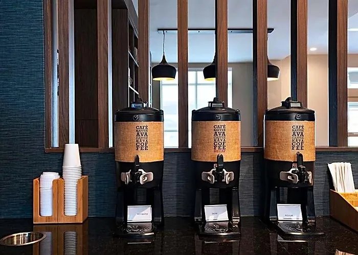 Four Points By Sheraton Worth North Hotel 3*