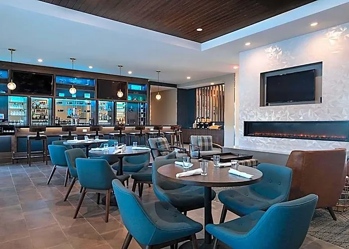 Hotel Four Points By Sheraton Worth North 3*